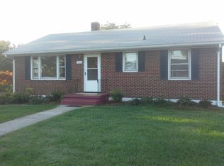 5204 Victoria St NW, Roanoke, VA 24017