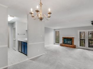 822 Tuxworth Cir, Decatur, GA 30033