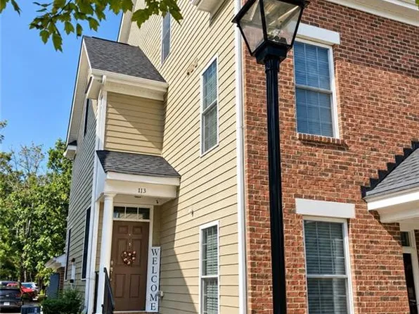 113 Ellery St, Yorktown, VA 23692