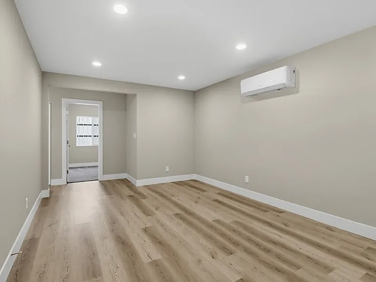 54th Street 2987 #2-3 Rear Units — Photo 2