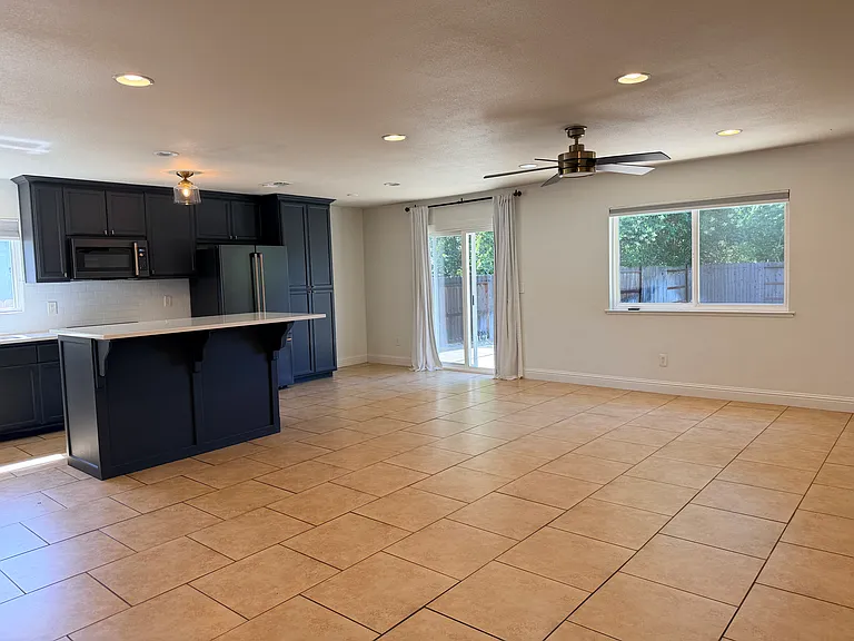 9056 Westeria Way — Photo 5
