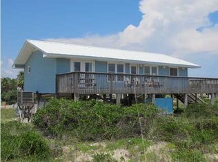 1024 E Gorrie Dr, Saint George Island, FL 32328