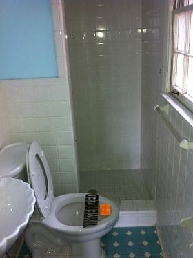 4th image of 3718 Riverwood Dr