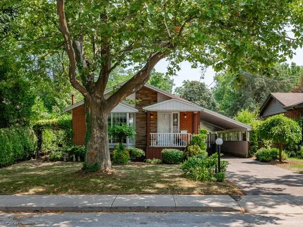 109 W 31st St, Hamilton, ON L9C 5E8