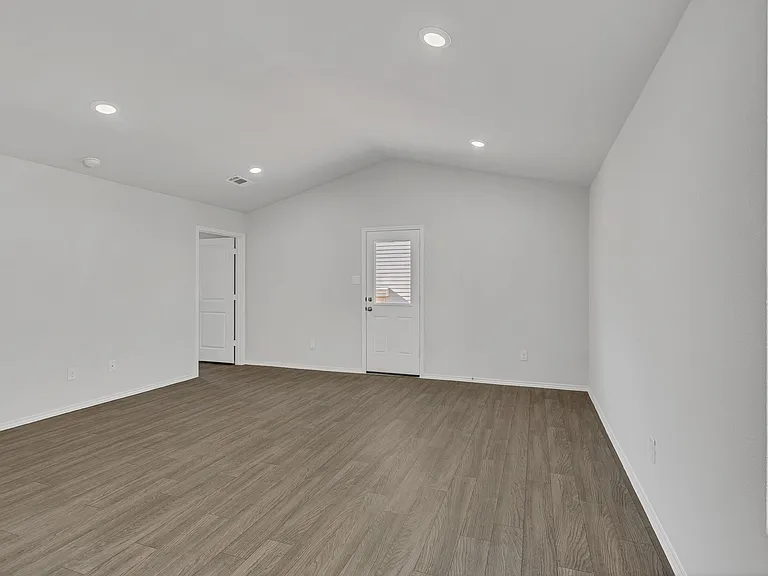 332 Azalea Trl — Photo 15