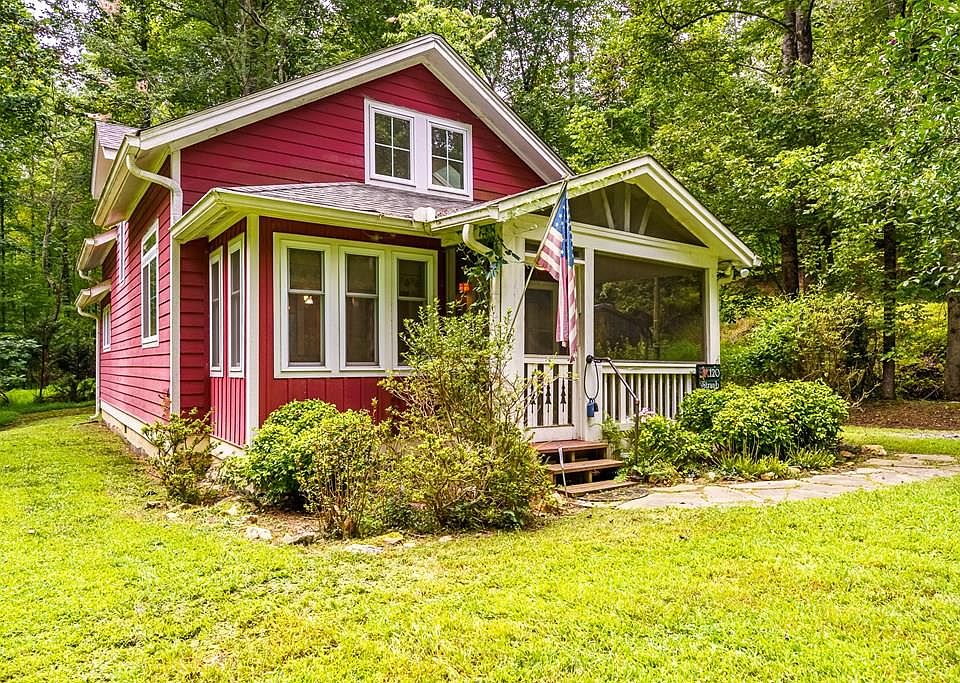 1st image of 120 Shenendoa Dr