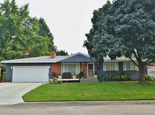 6820 N Fox Point Dr, Spokane, WA 99208