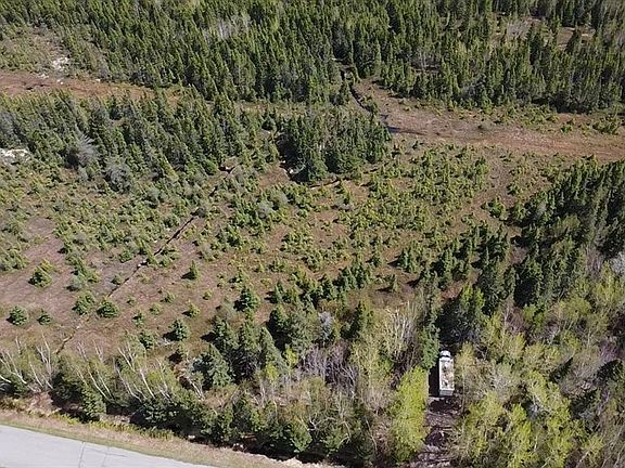 3rd image of 110 Sandy Point Road