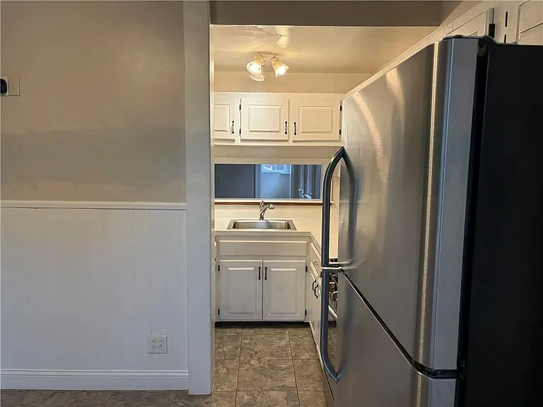 60 Cypress St — Photo 11