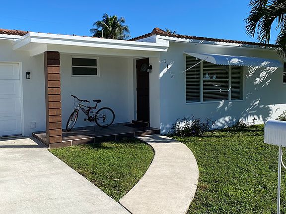 2nd image of 1115 N Golf Dr