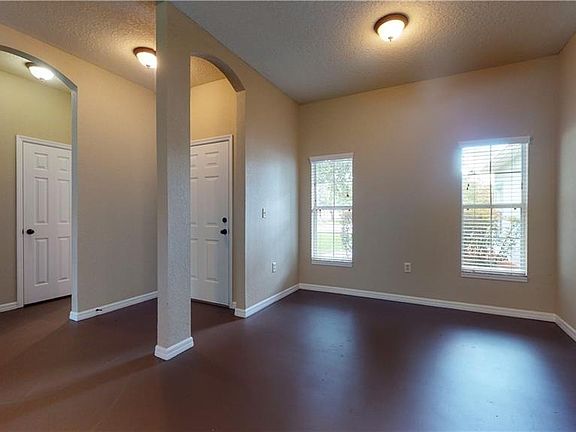 4th image of 5239 Pancho Villa Ln