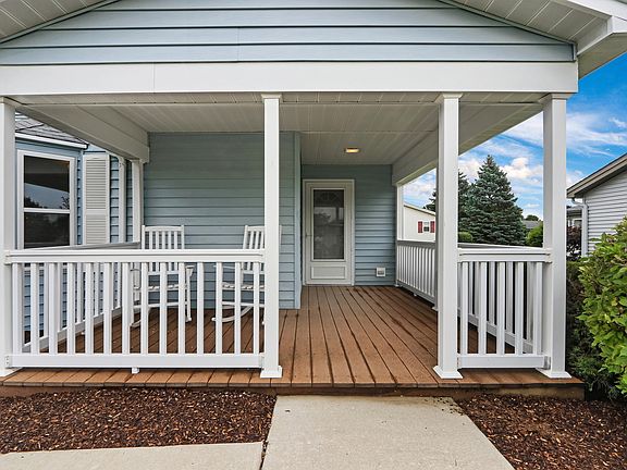 2nd image of 323 Belmont Ct