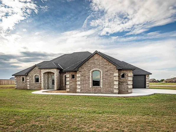 280 Mountain Ridge Pl, Lawton, OK 73507