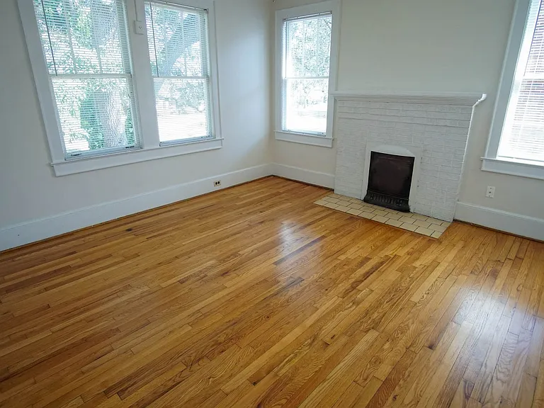 3014 Kershaw Street — Photo 5