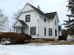 236 Martin St, Sharon, WI 53585