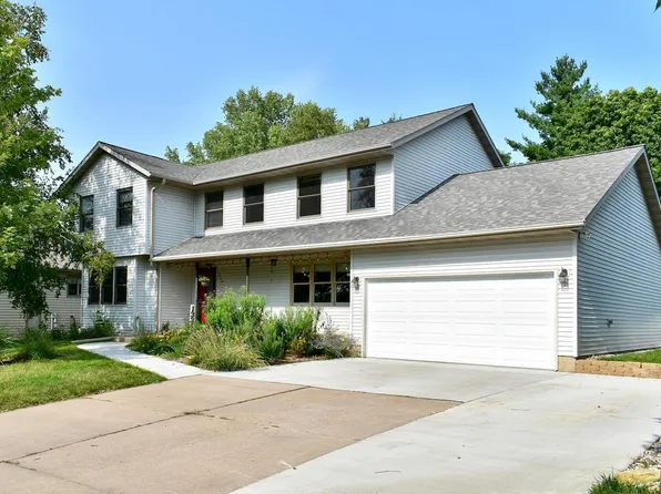 1334 Highland Dr, Winona, MN 55987