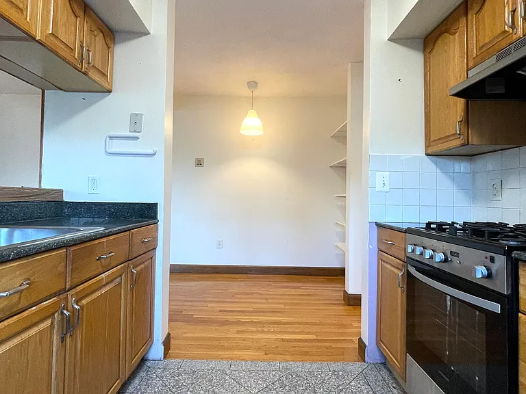 45 Division St #2L — Photo 8