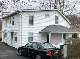 3 Marble Pl, Ossining, NY 10562