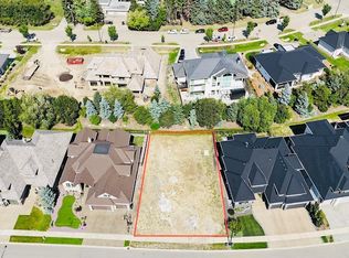 2795 Wheaton Dr NW, Edmonton, AB T6W2M6