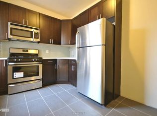 396 Montgomery St APT 3F, Brooklyn, NY 11225
