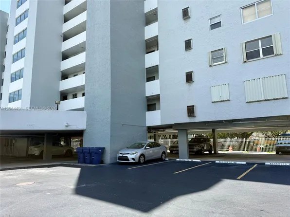 2950 SW 3rd Ave APT 3C, Miami, FL 33129