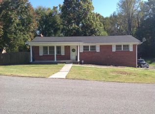 3708 Splendor Dr, Knoxville, TN 37918