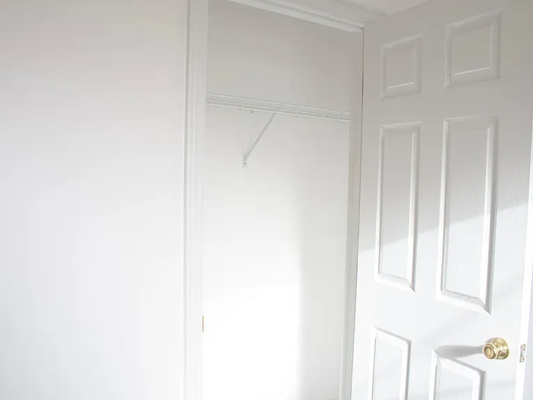 237 Yale Rd — Photo 20