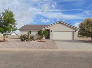 10380 W Mission Dr, Arizona City, AZ 85123