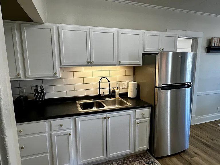 418 N Parker Dr #2A — Photo 2