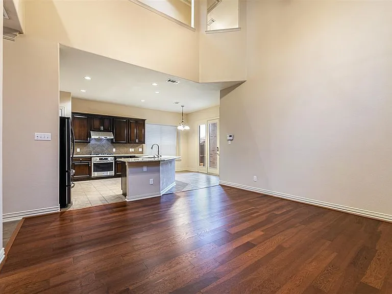 1475 Cambridge Dr — Photo 20