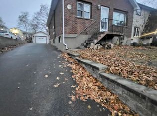 27 Whittaker St, Greater Sudbury, ON P3C3W8