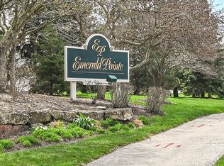 18620 Emerald Cir E UNIT A, Brookfield, WI