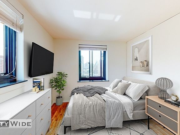 2nd image of 230 E 30th St APT 8c
