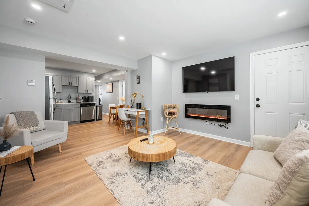 Living Room - 81 Luna St #ID1468240P