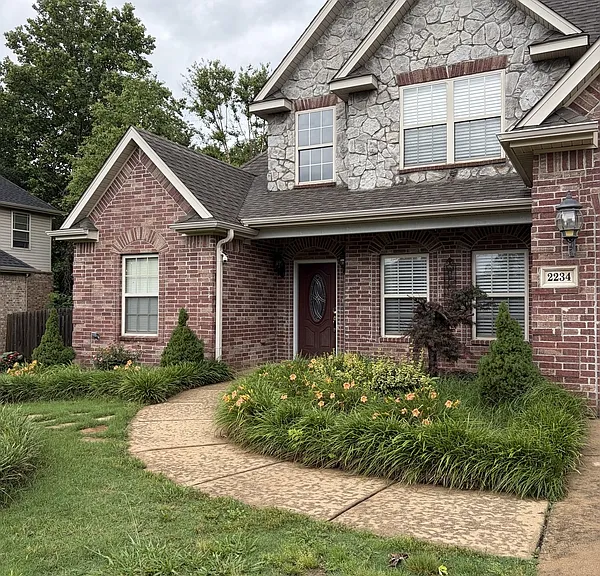 2234 Tall Tree Ln — Photo 2