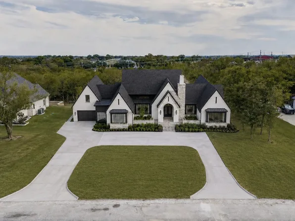 40 Blackthorn Dr, Van Alstyne, TX 75495
