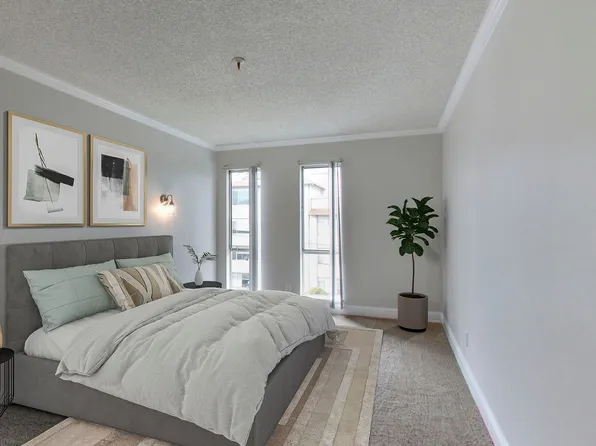 378 Van Buren - Renovated 2bed and 1bed units - Beautiful Building!