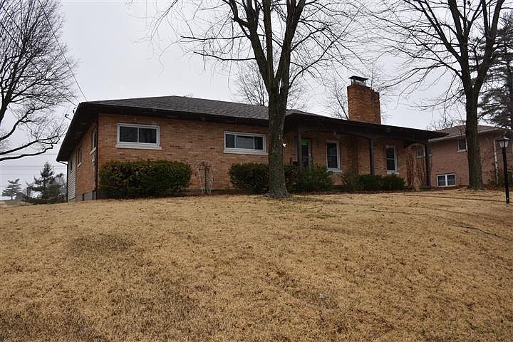 1st image of 1006 Winston Dr