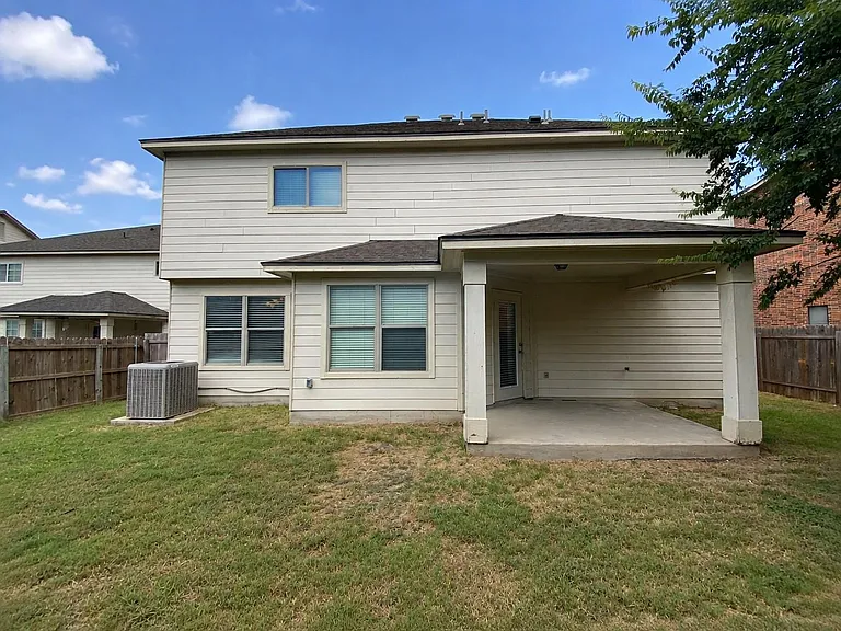 525 Eagles Nest Cv — Photo 45