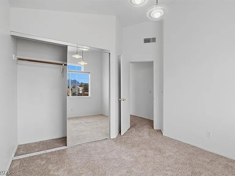 2408 Sage Pointe Cir — Photo 20