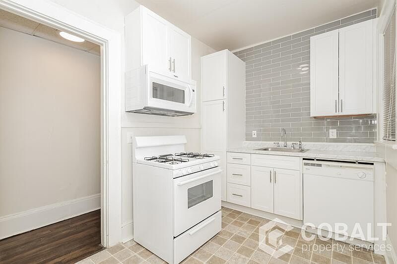 1st image of 741 Ponce De Leon Ct NE #4