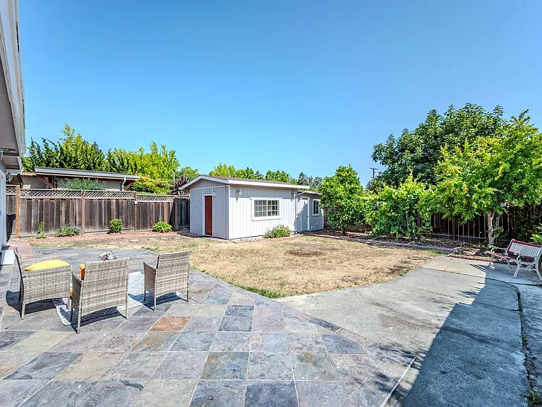 891 Lori Ave — Photo 26