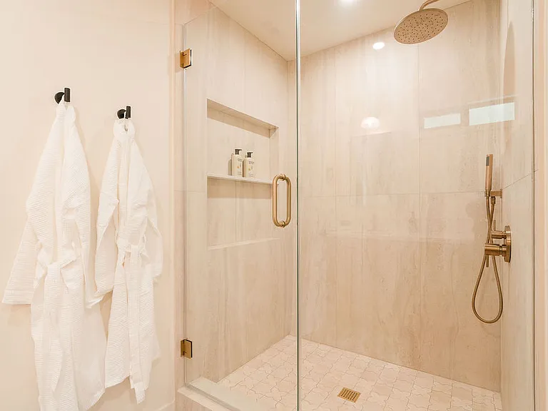 10461 Shadyridge Dr — Photo 60