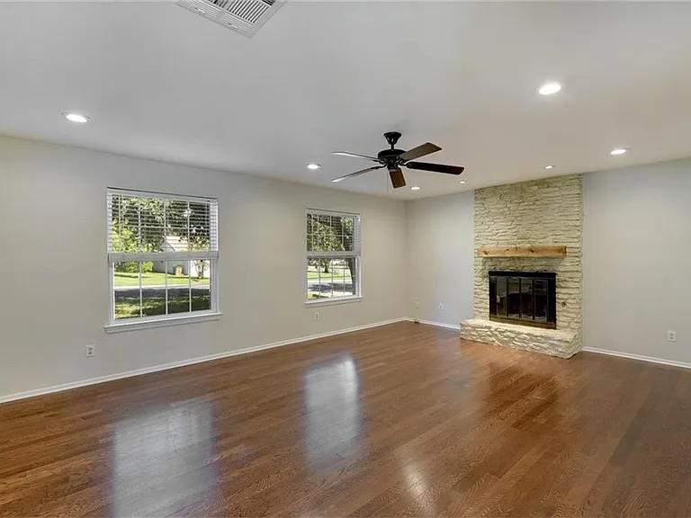 3703 Skipton Dr — Photo 17