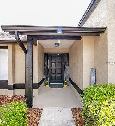 2nd image of 703 Carrigan Ave