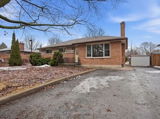 122 Mark St, London, ON N5V 2G9