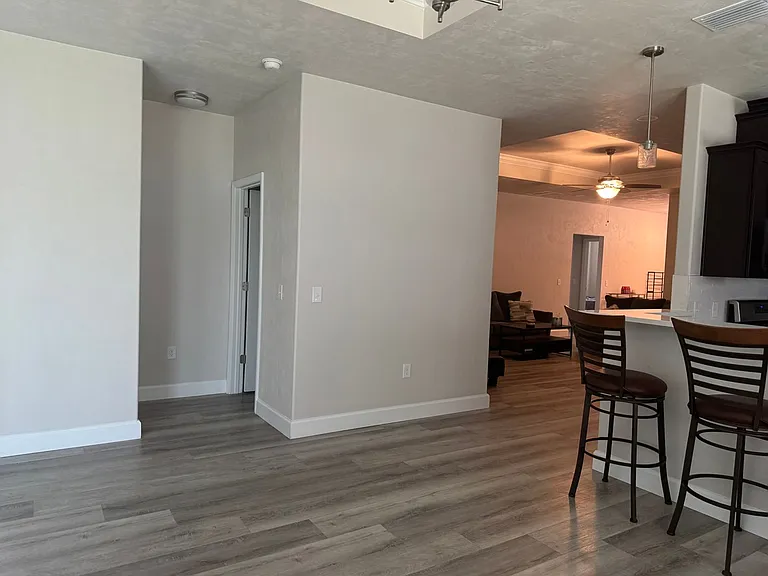 6737 SW 13th Ln — Photo 14