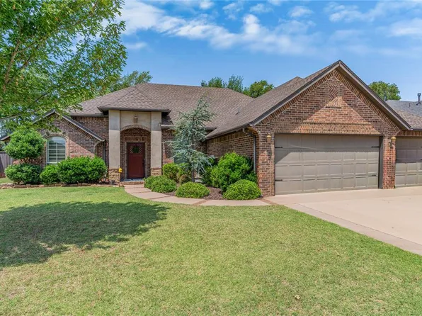 2113 Sycamore Creek Ave, Yukon, OK 73099