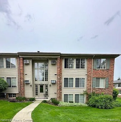 500 Romeo Rd Unit 114 photo 1