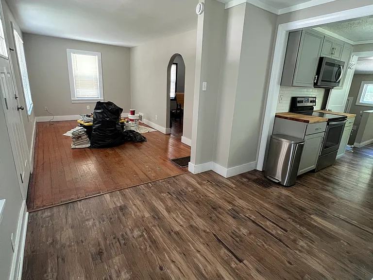 817 W Worley St — Photo 3